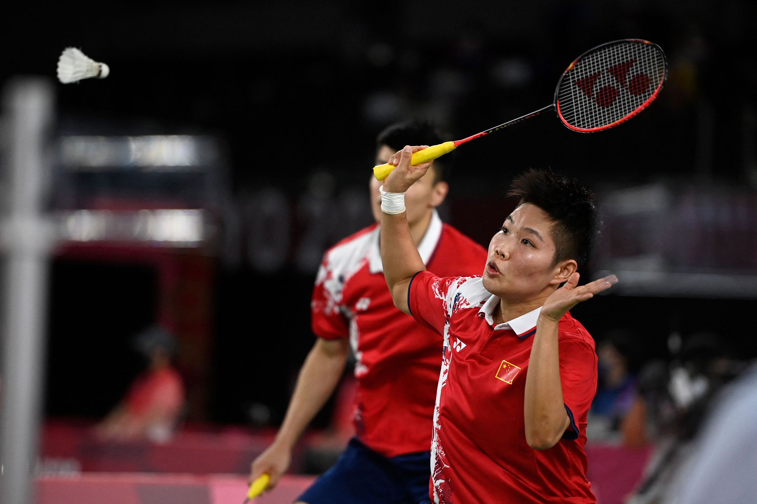 法国队完胜丹麦队，黄鸭组合刷新纪录