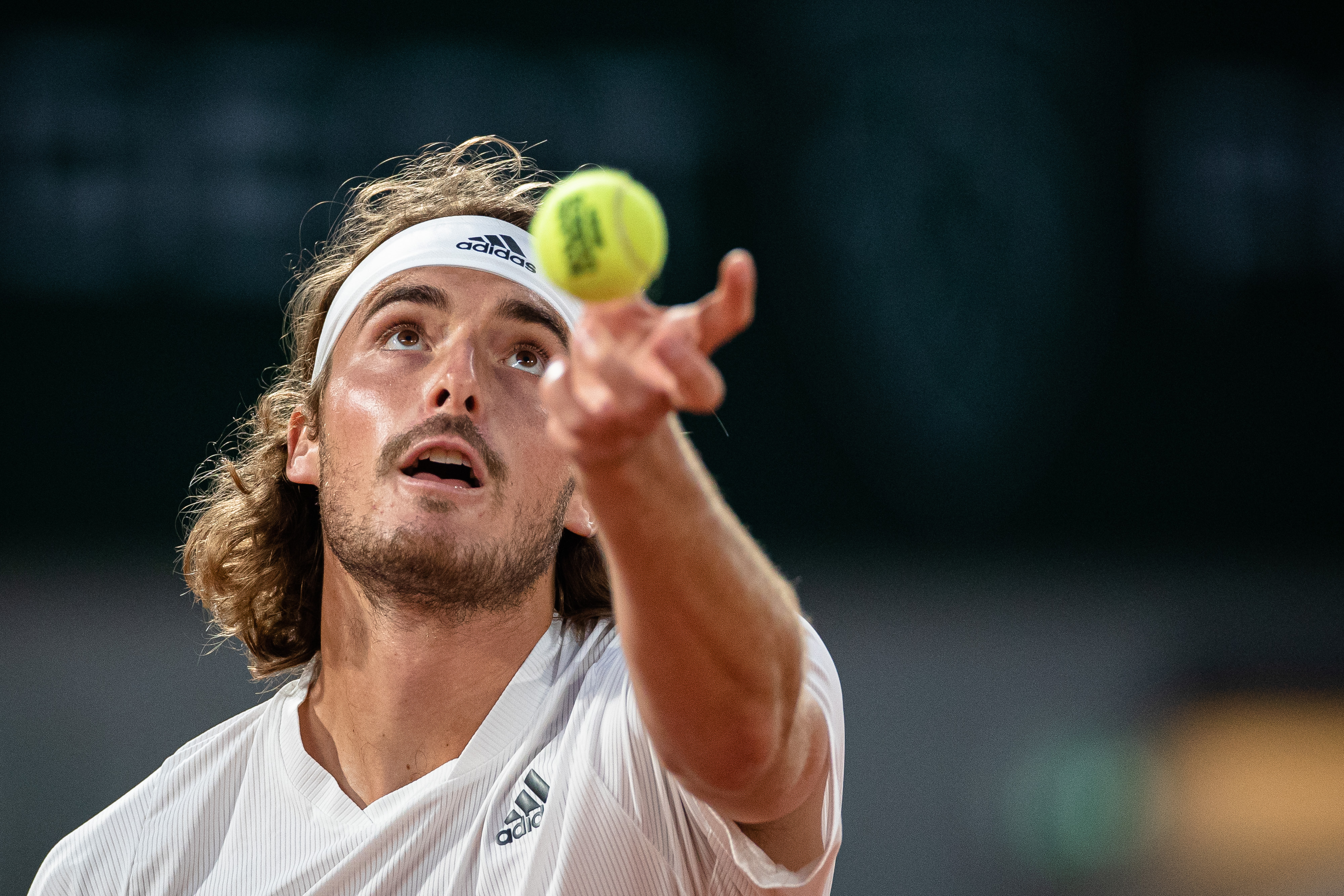 开云-法网逆转温网，西西帕斯状态火热