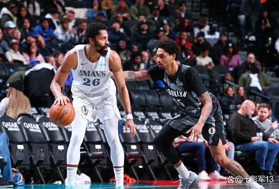 上海队横扫篮网,浓眉哥关键制胜 上海队横扫篮网,浓眉哥关键制胜